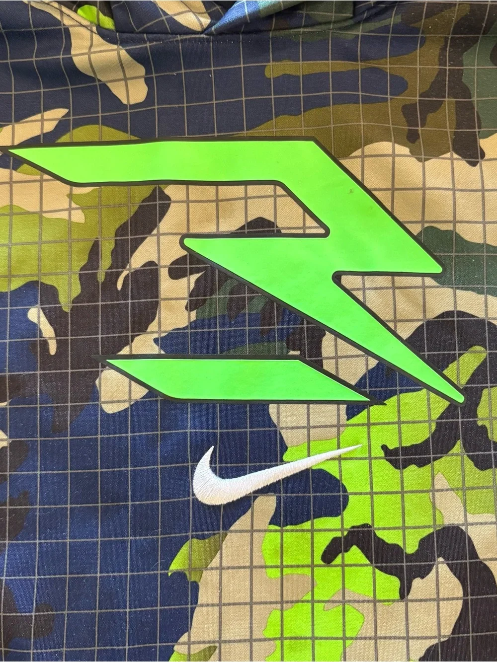 Nike Russell Wilson Dangerouss Camo Graphic Hoodie Youth Kids Size L
